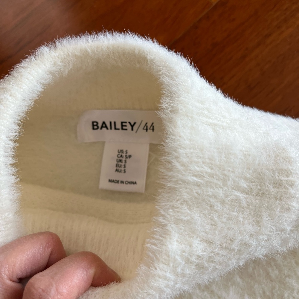 Bailey 44 White Fuzzy Sweater